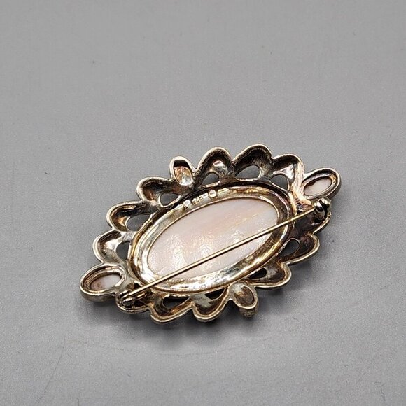 Sterling Silver Marcasite Oval Brooch Pearlescent 15.32g Mother of Pearl - Picture 5 of 12